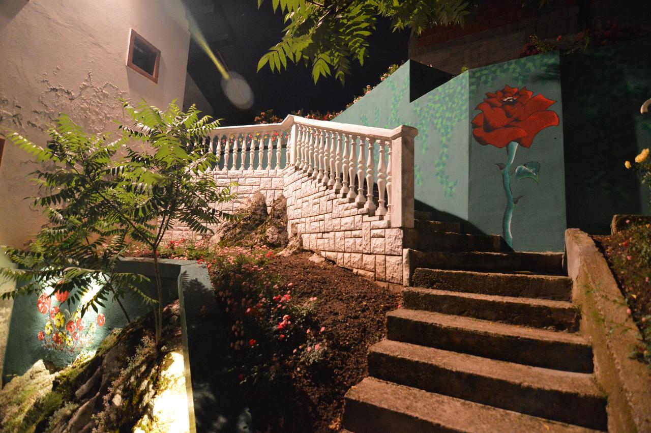 פלייבליה Hotel 24 Jul מראה חיצוני תמונה