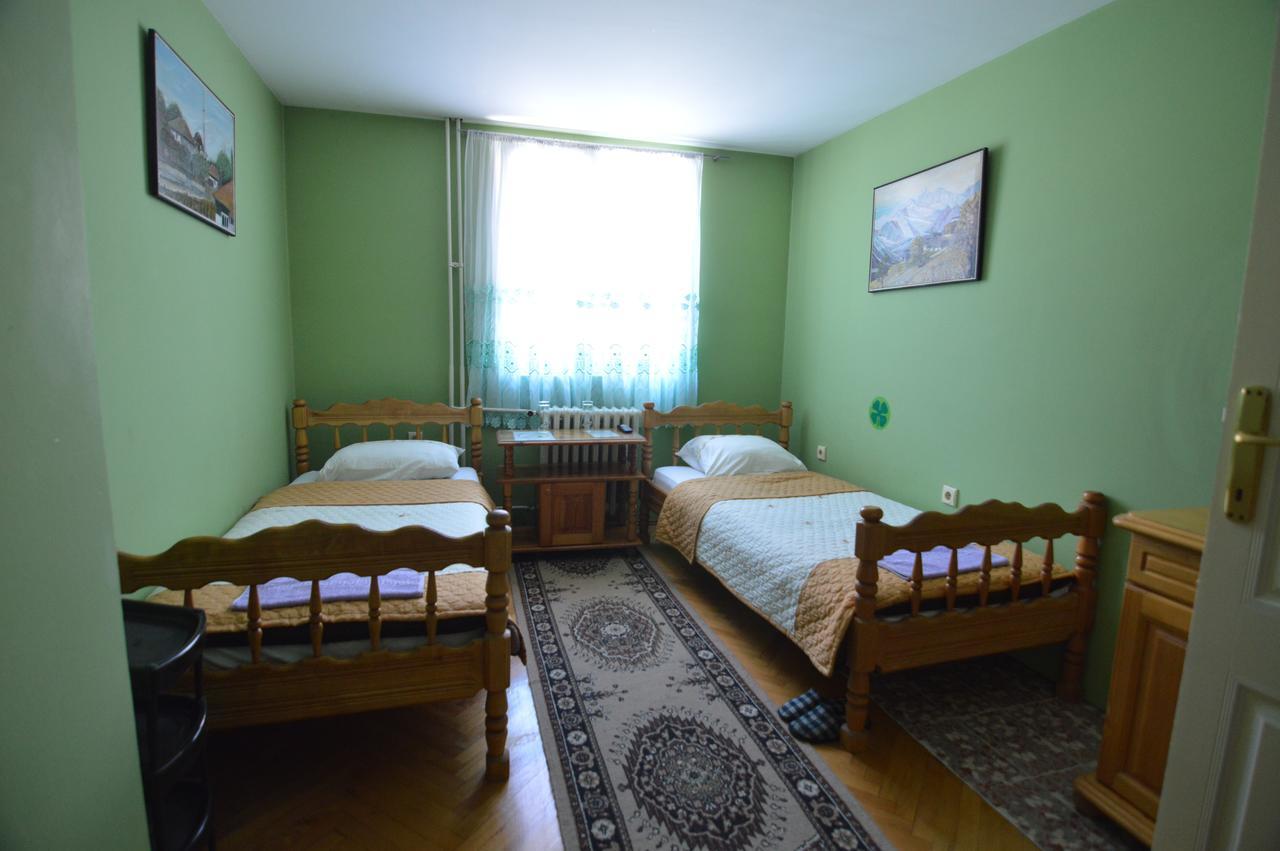 פלייבליה Hotel 24 Jul מראה חיצוני תמונה